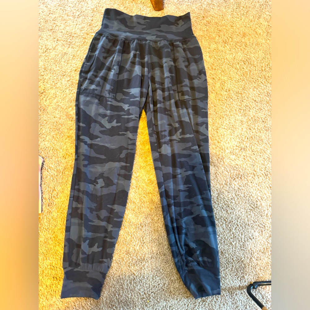 Athleta joggers